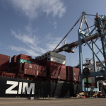 أزمة تأخر الشحن