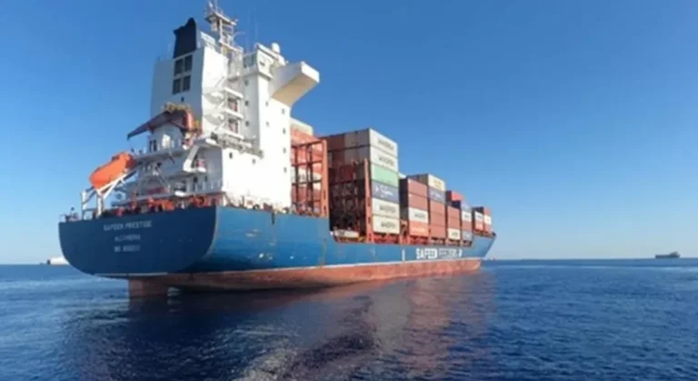 ارتفاع قياسي لتكاليف التأمين البحري في الخليج 500% والشركات تتجه للتفاوض مع إيران لتأمين مرور السفن