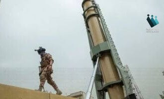 الحرس الثوري يعلن استهداف قادة أمريكيين في الإمارات ورادار بالسعودية