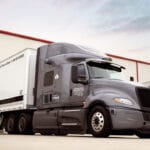 الشاحنات ذاتية القيادة: قفزة تاريخية في شحن البضائع بتكساس