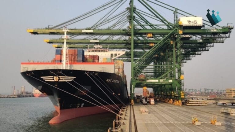 تحويل مسارات الشحن: اضطراب هرمز يغير خريطة التجارة العالمية