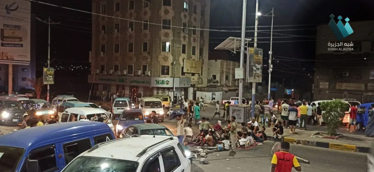 عدن تغرق في الظلام: أزمة الكهرباء تثير الغضب الشعبي وتساؤلات حول 600 مليون دولار