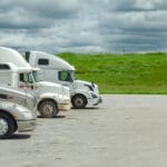 وظائف قطاع الشحن الأمريكي: تراجع مفاجئ يثير تساؤلات اقتصادية