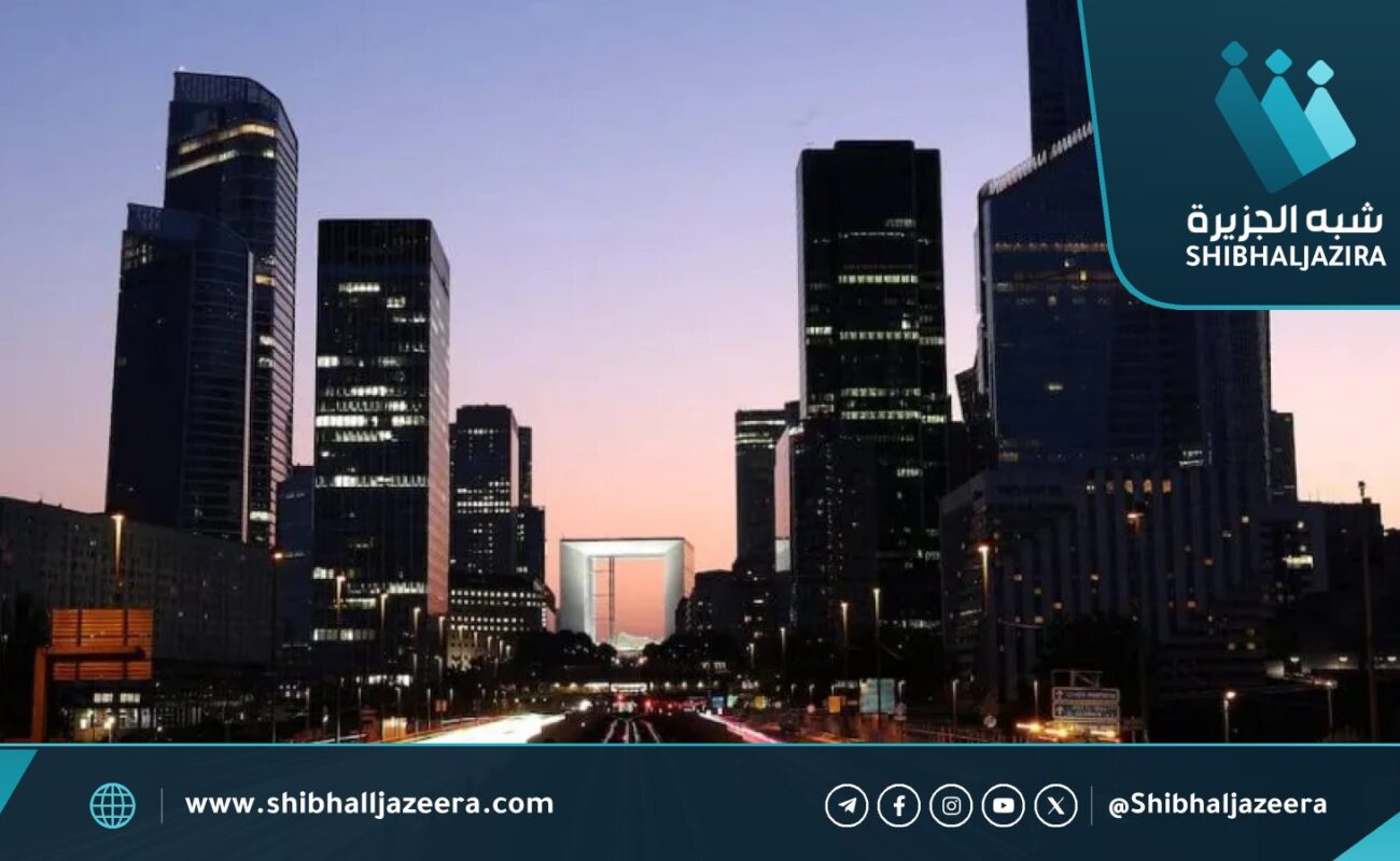 انحسار موجة بيع السندات الفرنسية بعد تثبيت «موديز» التصنيف الائتماني