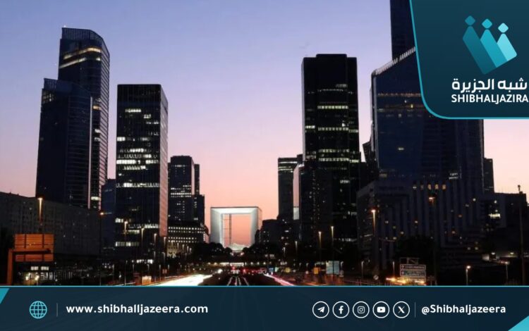 انحسار موجة بيع السندات الفرنسية بعد تثبيت «موديز» التصنيف الائتماني